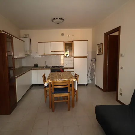 Perledo House بيت للعطل